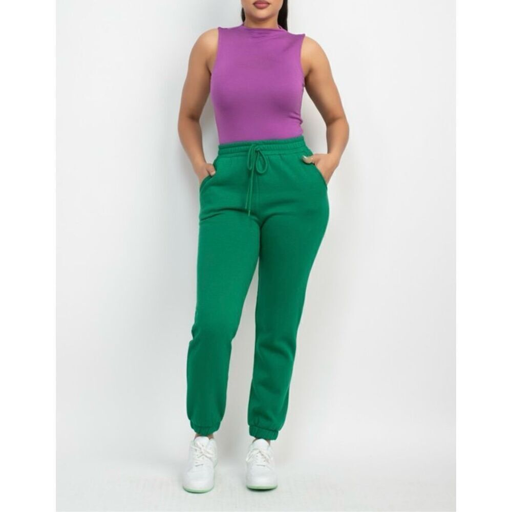 Green Jogger Set - Picture 4 of 11